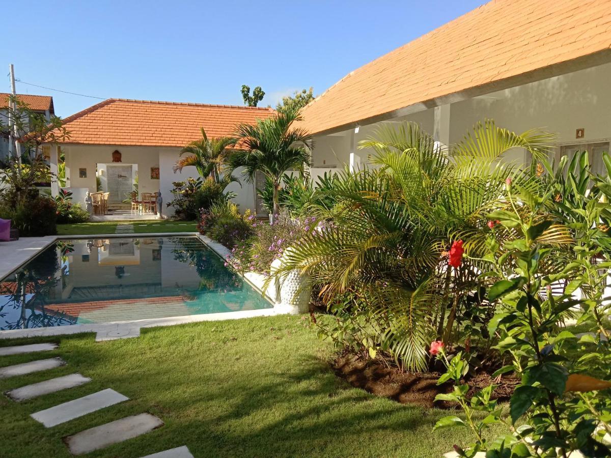 Villa Bukit Sweet Home 乌干沙 外观 照片